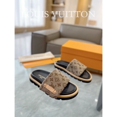 Louis Vuitton Slippers